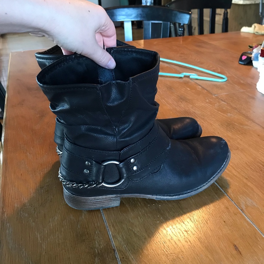 Black booties size 8.5